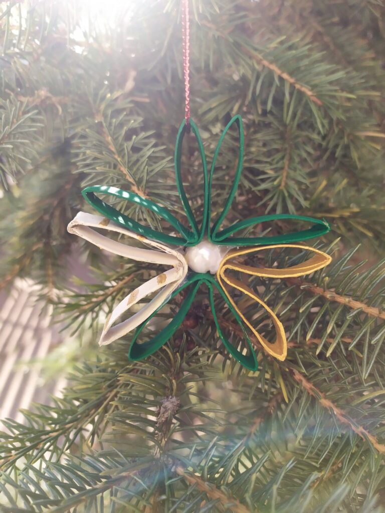 A képhez tartozó alt jellemző üres; Papir-diszek3-768x1024.jpg a fájlnév